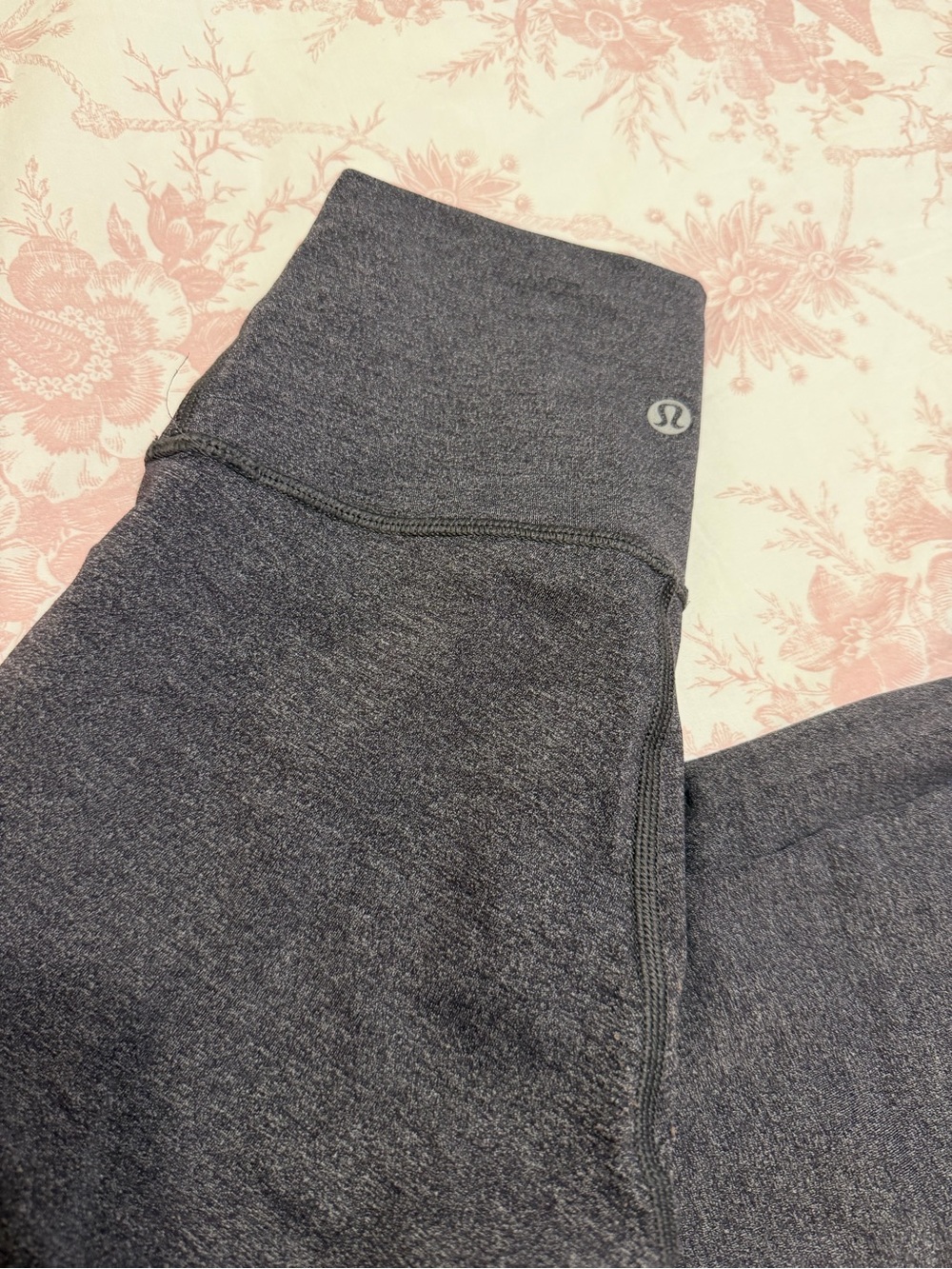 lululemon athletica Women's Charcoal Heather High-Rise Jeggings